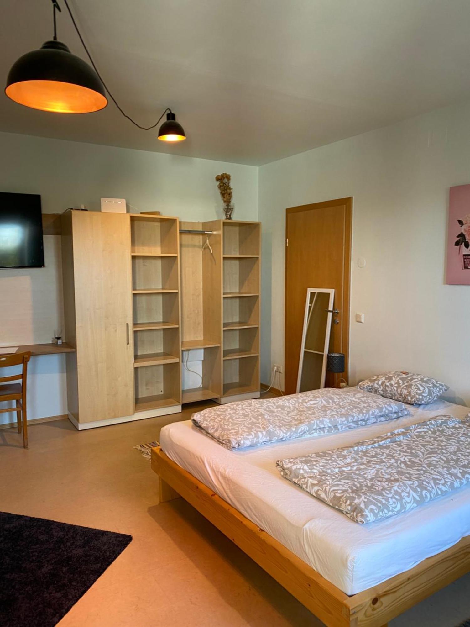 Wolfis Appartement Neusiedl an der Zaya Екстер'єр фото